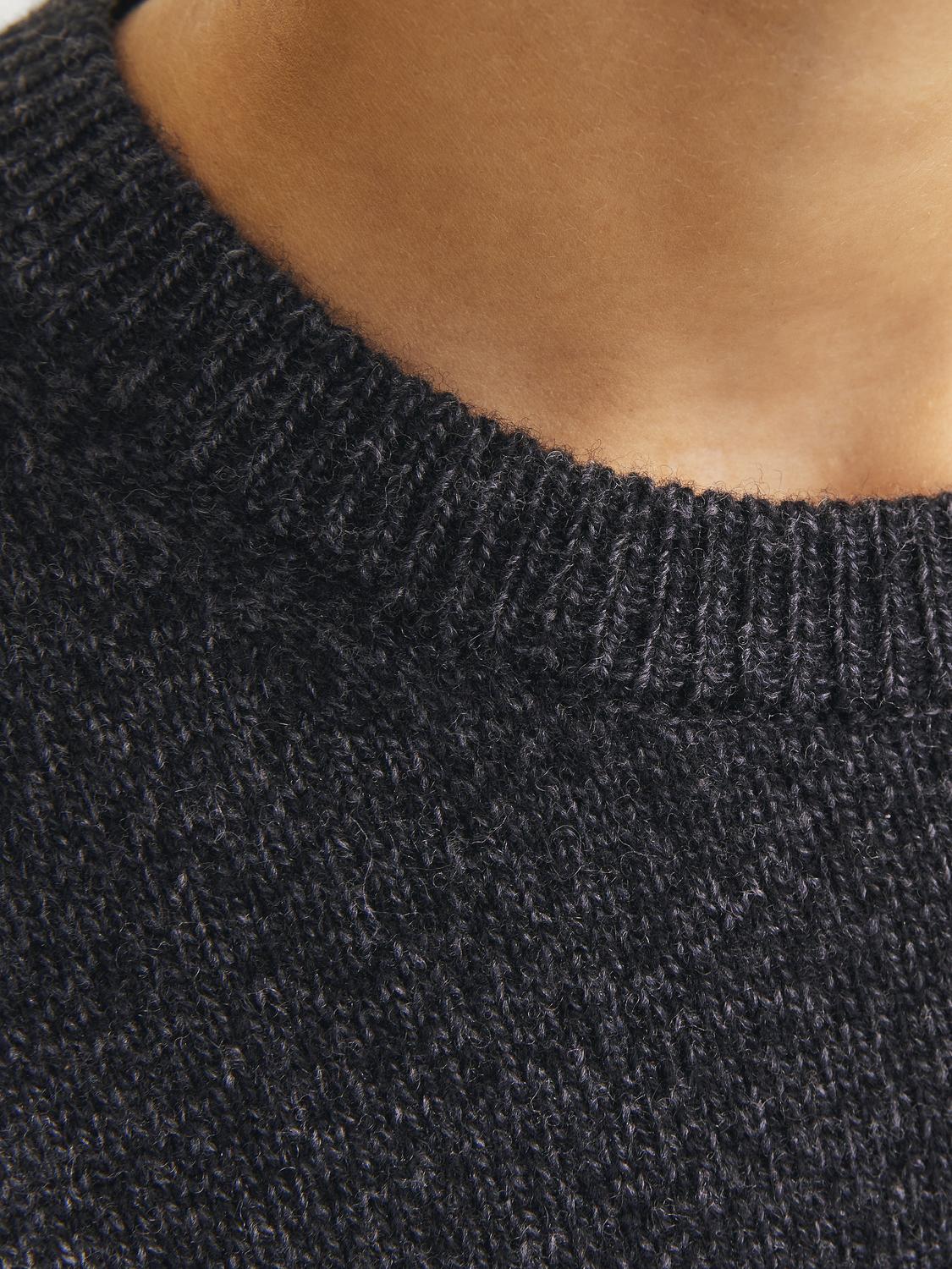 model_shot-detail